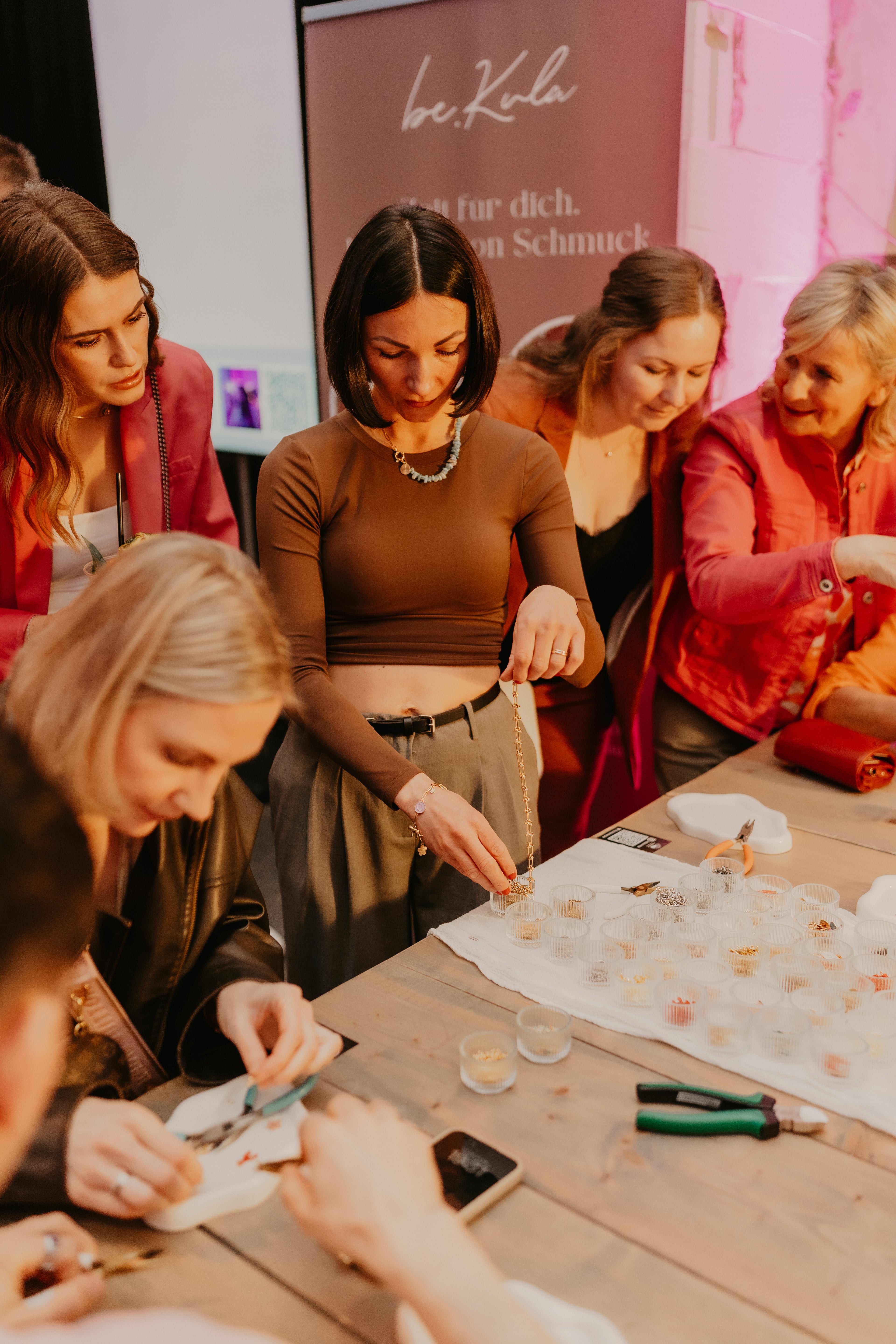 Charm Atelier x SHE GROWS CLUB: Dein Armband voller Geschichten ✨ 31.05.2026 Waltrop