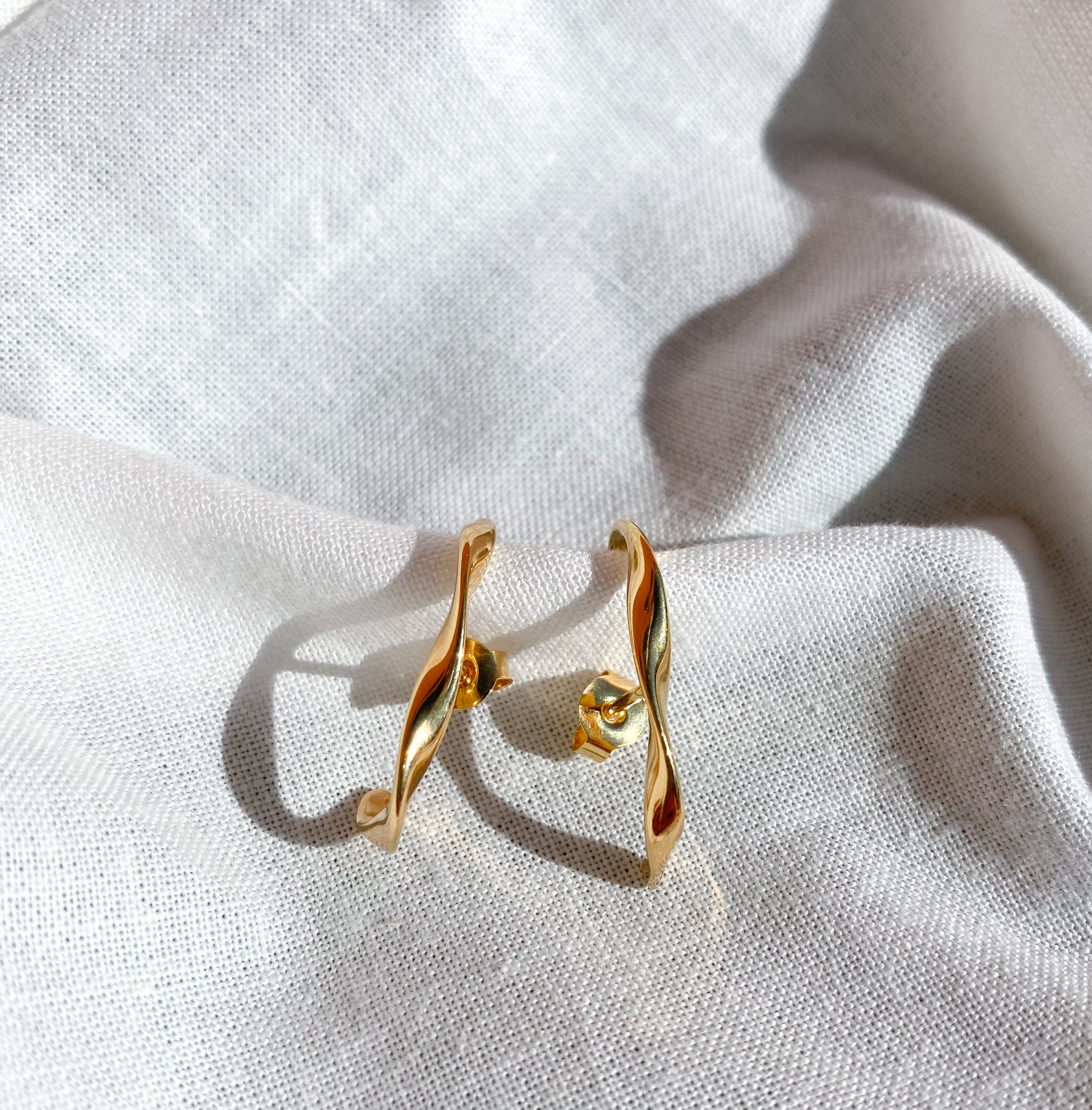 Madalena twisted Ohrring